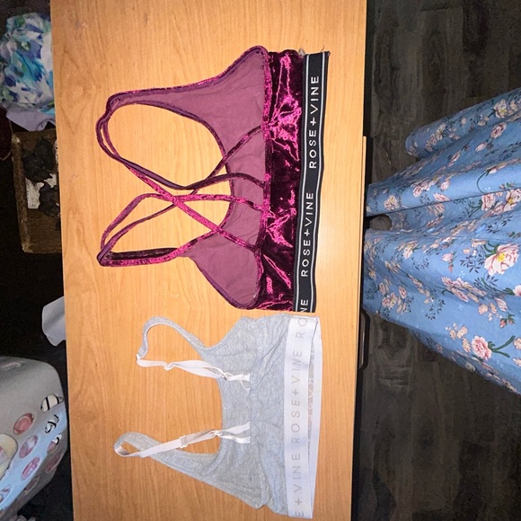 Two for one sports bras - Picture 4 of 5